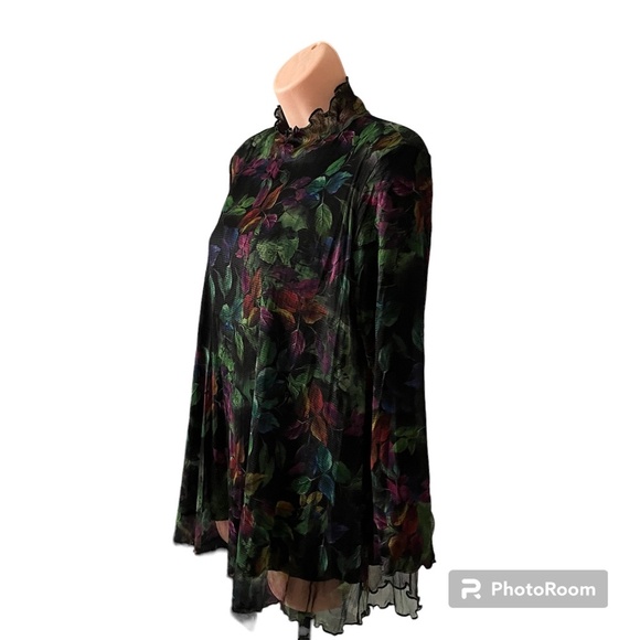 Tunic/top.  Multi Coloured Floral fabric - Picture 1 of 12